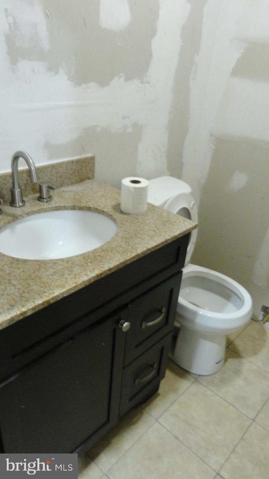 3707 Old York Road Philadelphia, PA 19140 - Photo 8 of 28 Gallery Image 8