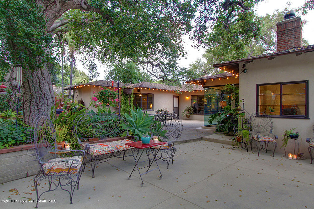 3775 Shadow Grove Road Pasadena, CA 91107 - Photo 30 of 33 a view of a backyard with sitting area and furniture