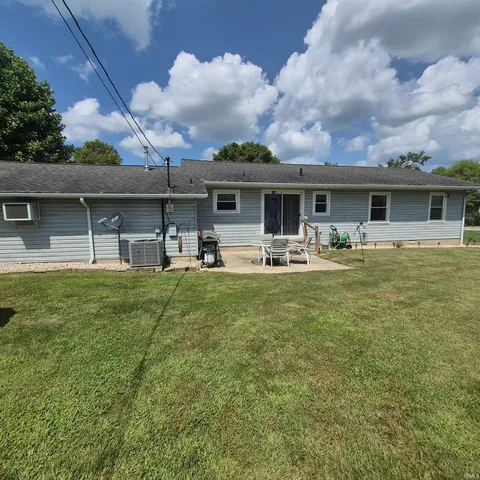 $164,000 | 1249 East Greenville Pike, Winchester, IN 47394