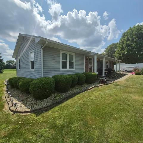 $164,000 | 1249 East Greenville Pike, Winchester, IN 47394