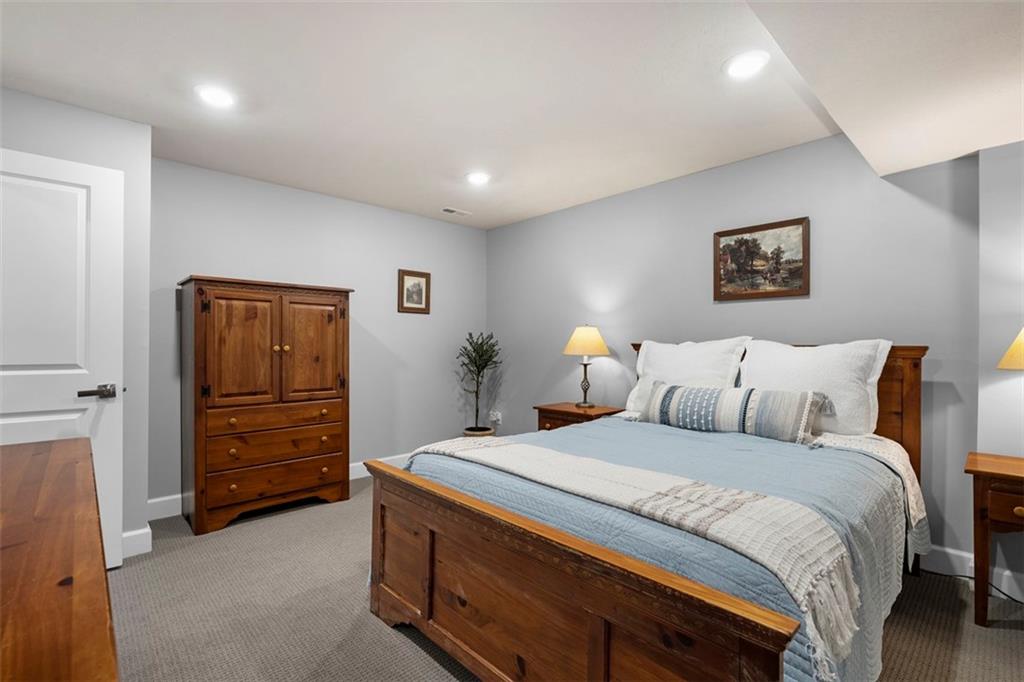 237 Sonni Lane McKees Rocks, PA 15136 - Photo 43 of 50 Gallery Image 43