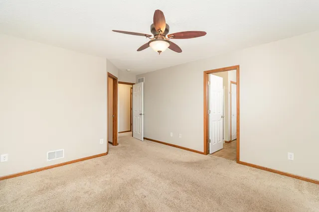 $280,000 | 15614 Emerald Drive North, Unit 9, Hugo, MN 55038