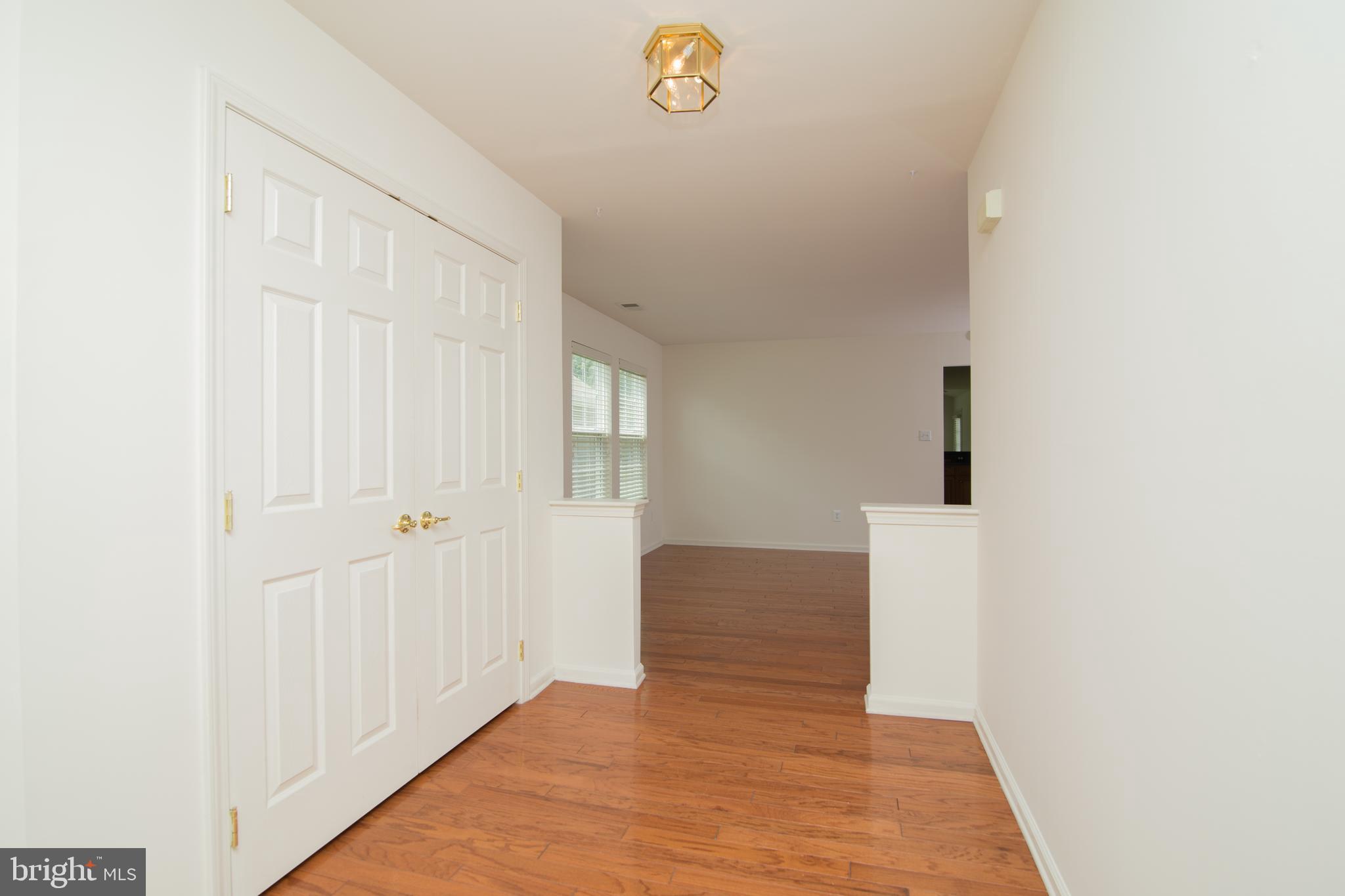 115 Somerfield Road Swedesboro, NJ 08085 - Photo 8 of 42 Hallway