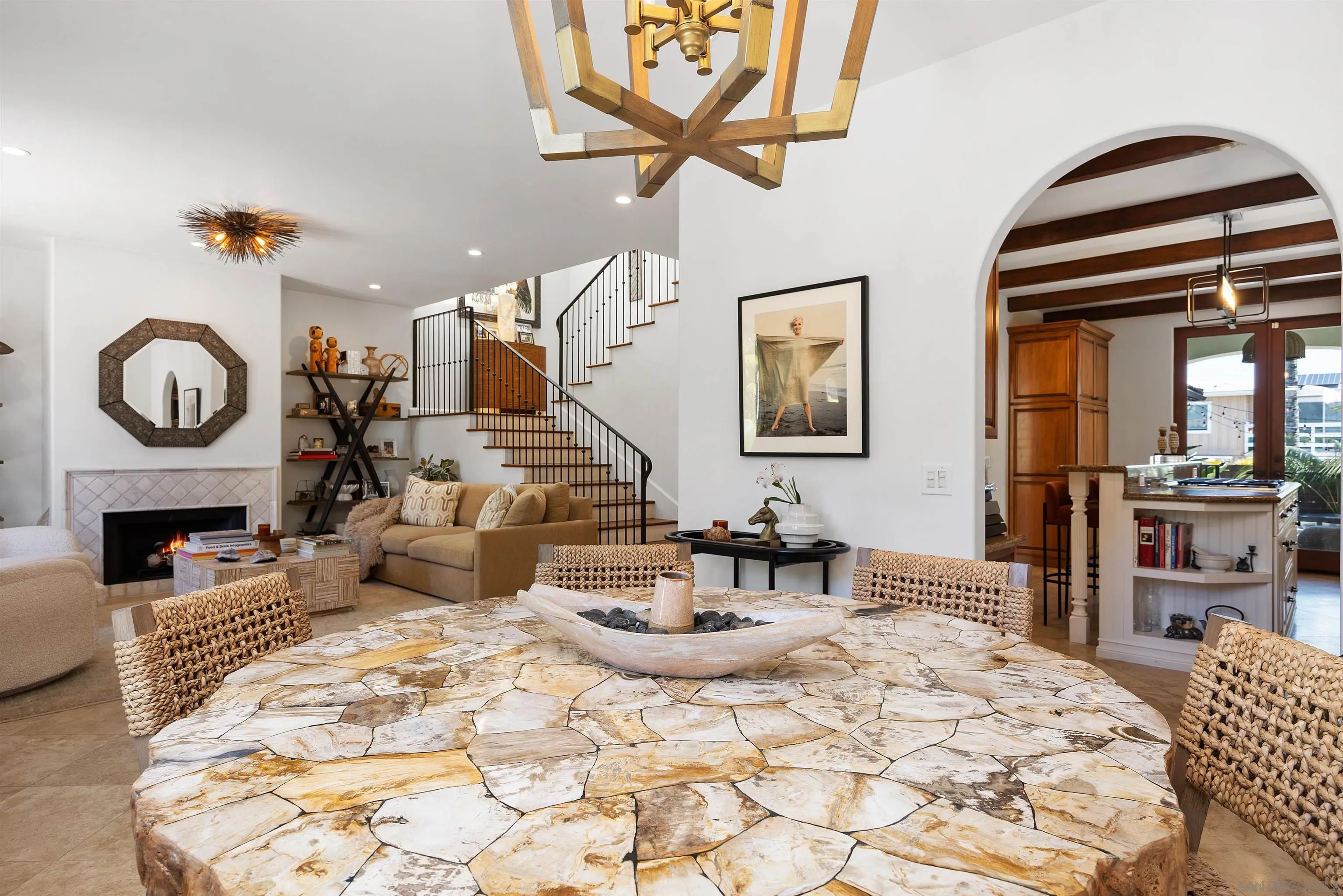 227 Neptune Avenue Encinitas, CA 92024 - Photo 10 of 36