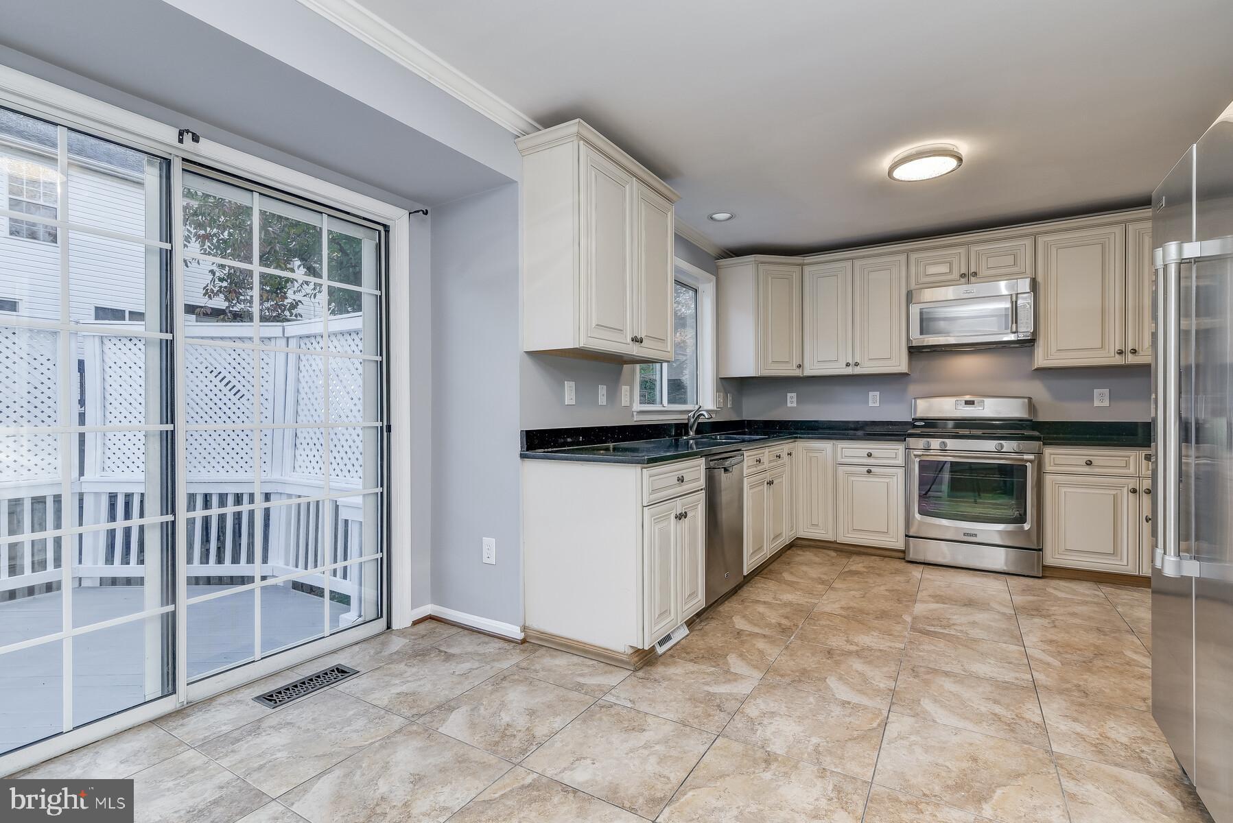2220 Cold Meadow Way Silver Spring, MD 20906 - Photo 18 of 58 Gallery Image 18