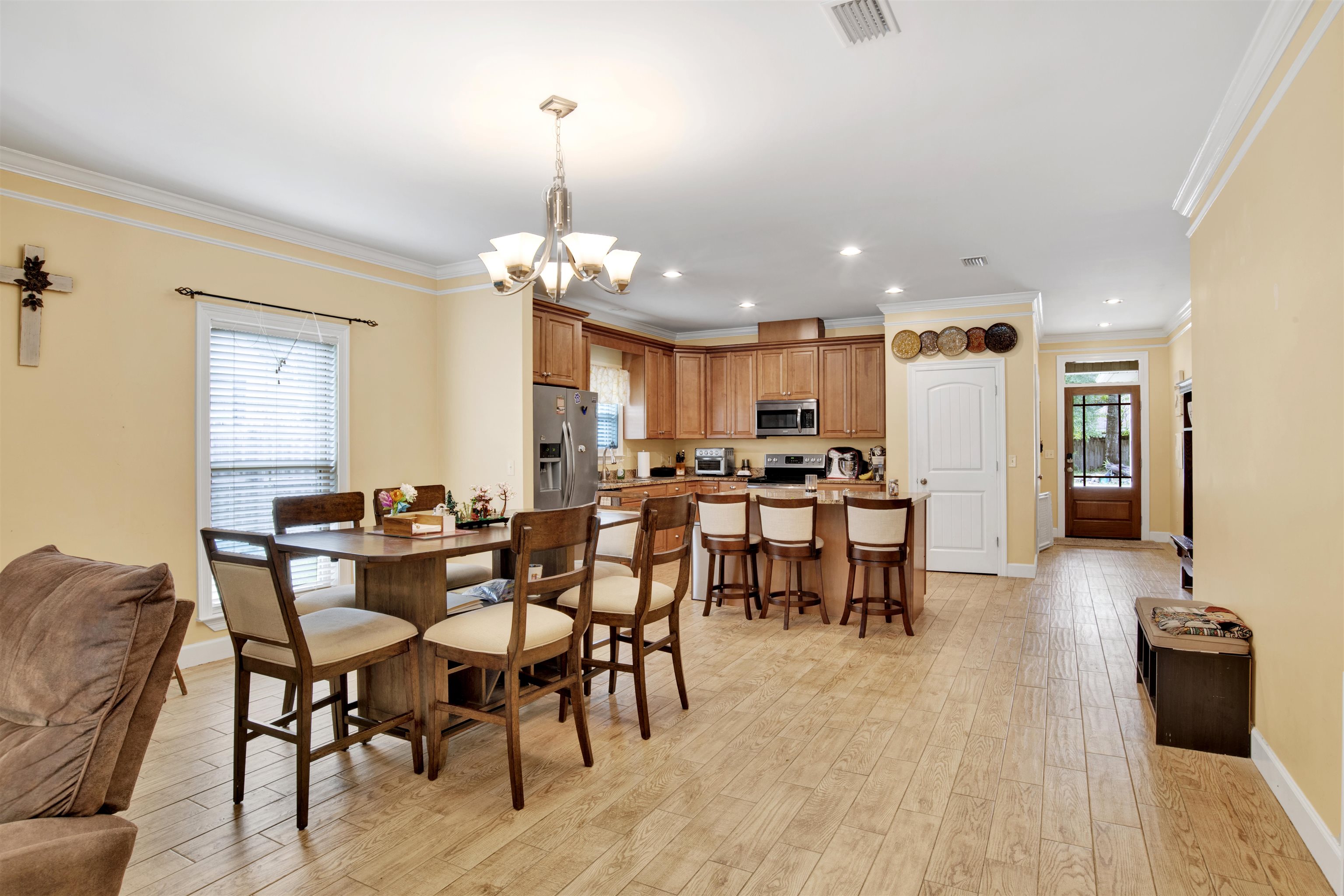 6679 Daniel Styron Lane Gulf Shores, AL 36542 - Photo 3 of 38 Dining Area