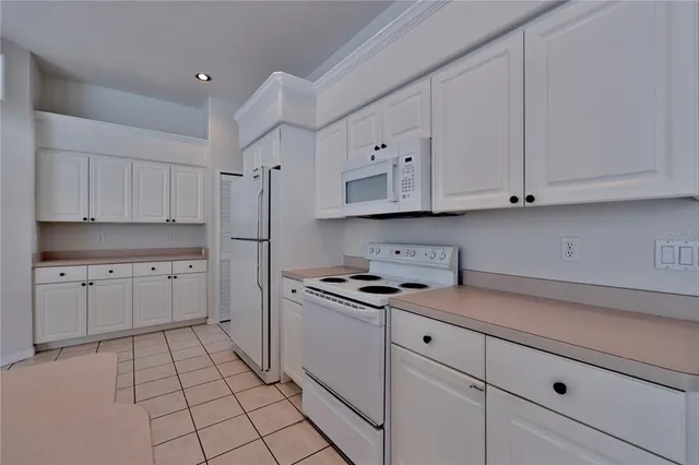 $2,945 | 2810 89th Avenue East, Parrish, FL 34219