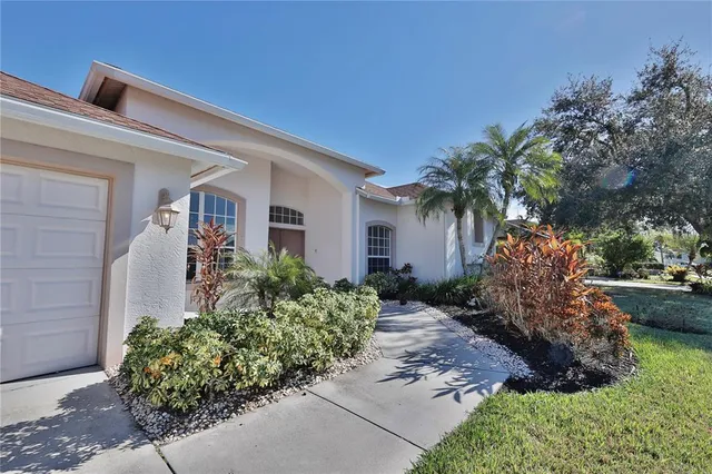 $2,945 | 2810 89th Avenue East, Parrish, FL 34219