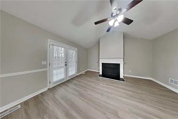 $2,400 | 5493 Riverchase Drive, Flowery Branch, GA 30542