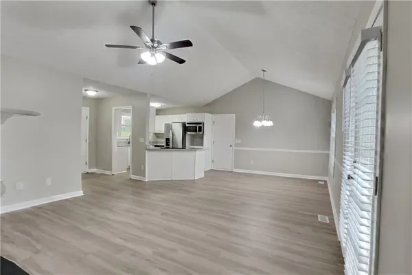 $2,400 | 5493 Riverchase Drive, Flowery Branch, GA 30542