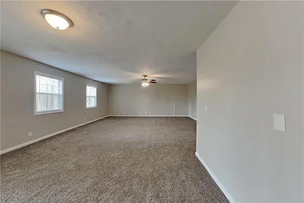 $2,400 | 5493 Riverchase Drive, Flowery Branch, GA 30542