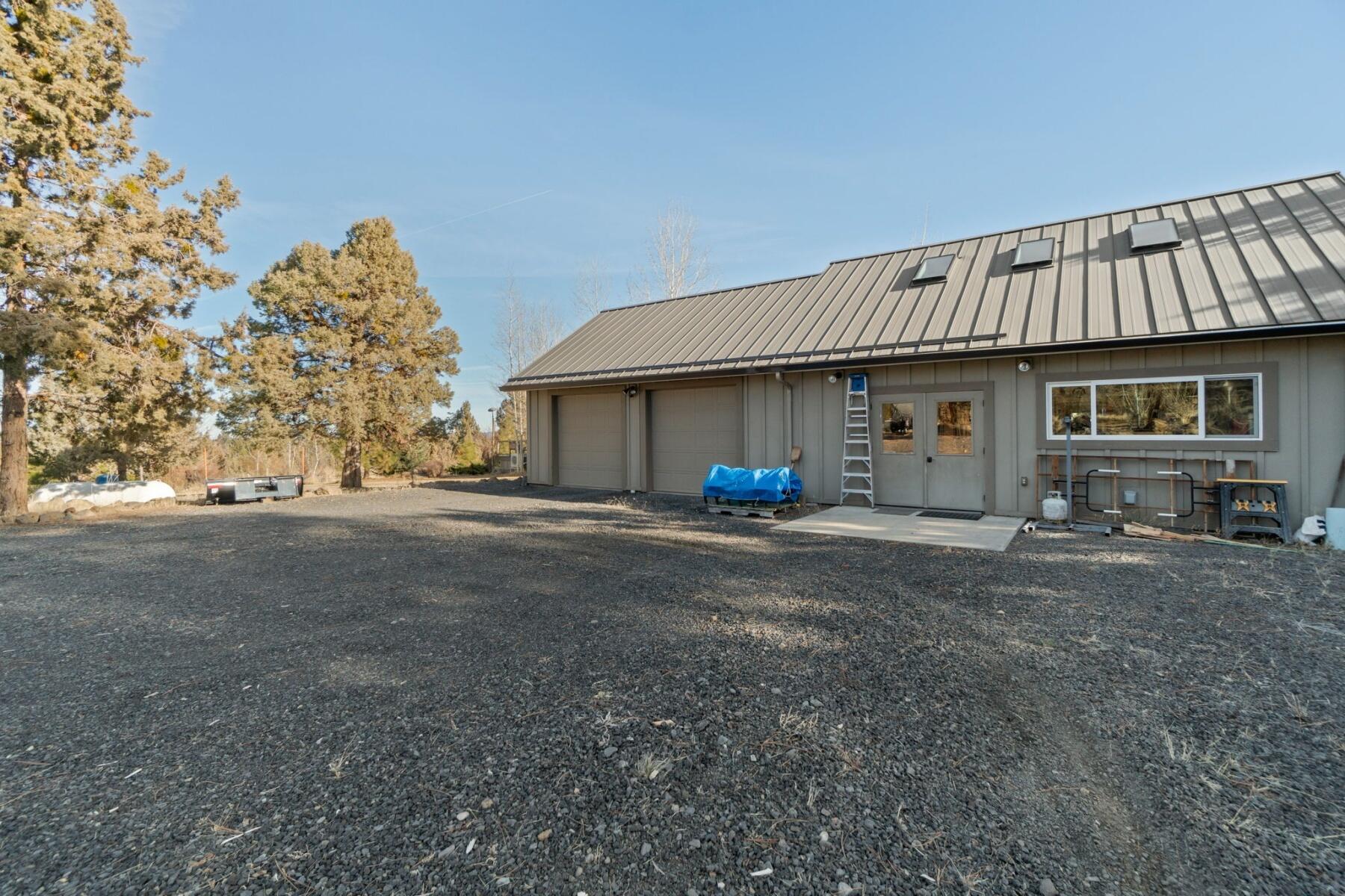 64891 Collins Road Bend, OR 97703 - Photo 45 of 46 batch_45-web-or-mls-Riley Visuals-45