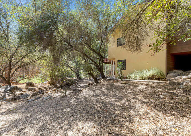 44061 Redbud Trail Three Rivers, CA 93271 - Photo 52 of 67 44061 Redbud Trail Three-small-050-046-1