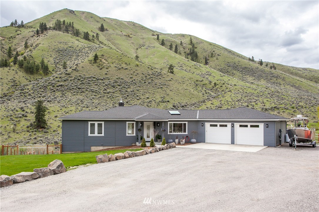 1335 Pitcher Canyon Road Wenatchee, WA 98801 - Photo 1 of 2