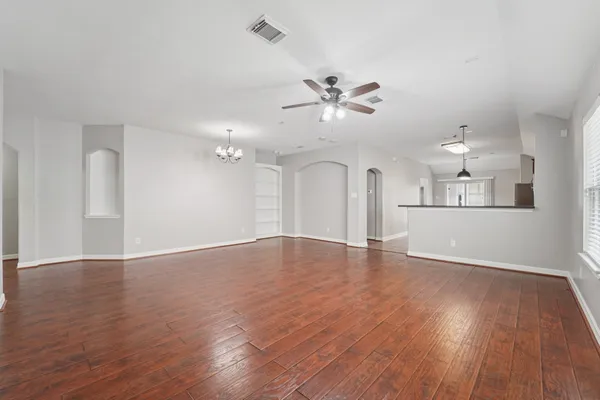 $2,150 | 14134 Brayford Pl Drive, Houston, TX 77014