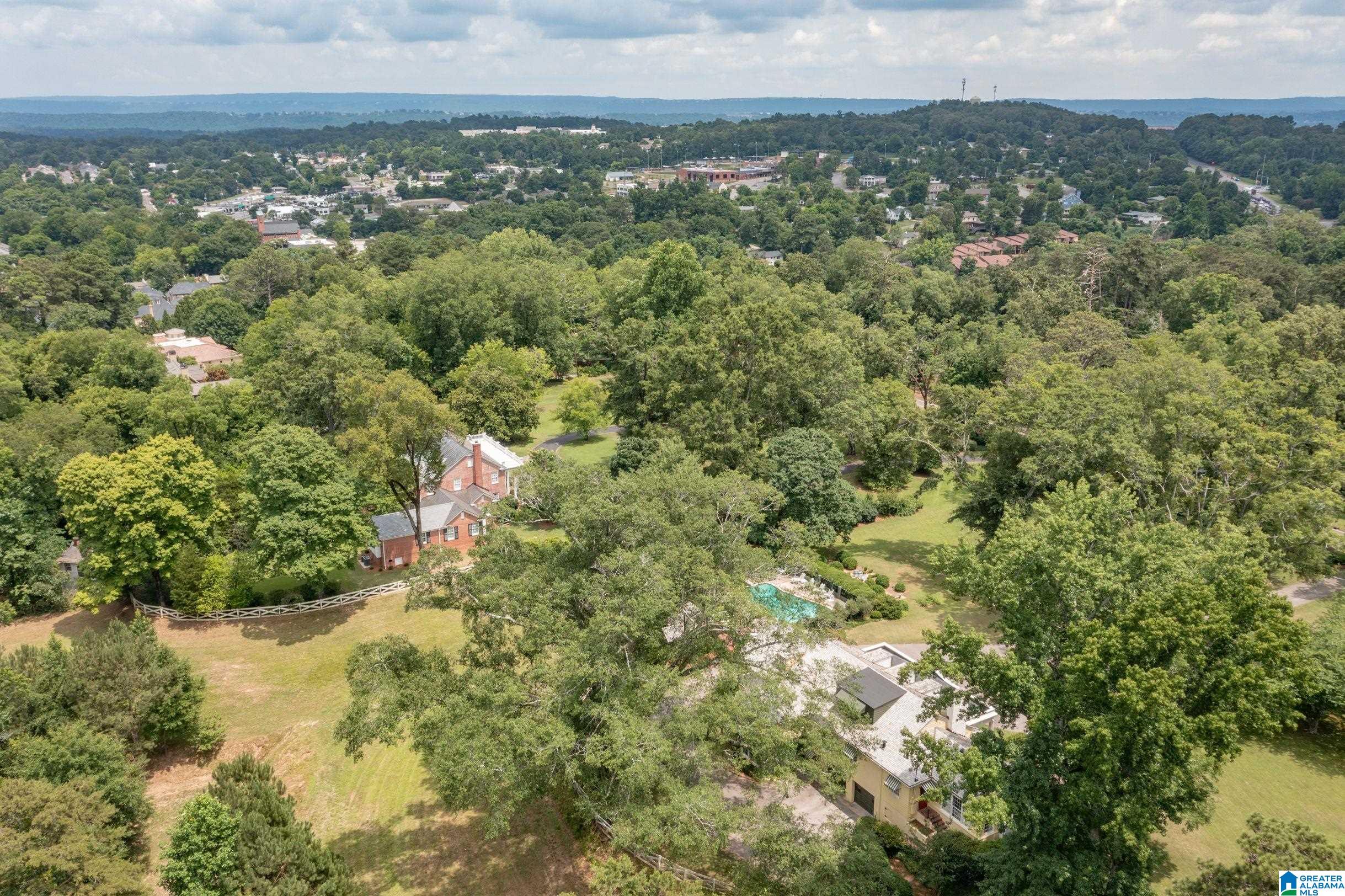 2916 Pump House Road Birmingham, AL 35243 - Photo 3 of 50
