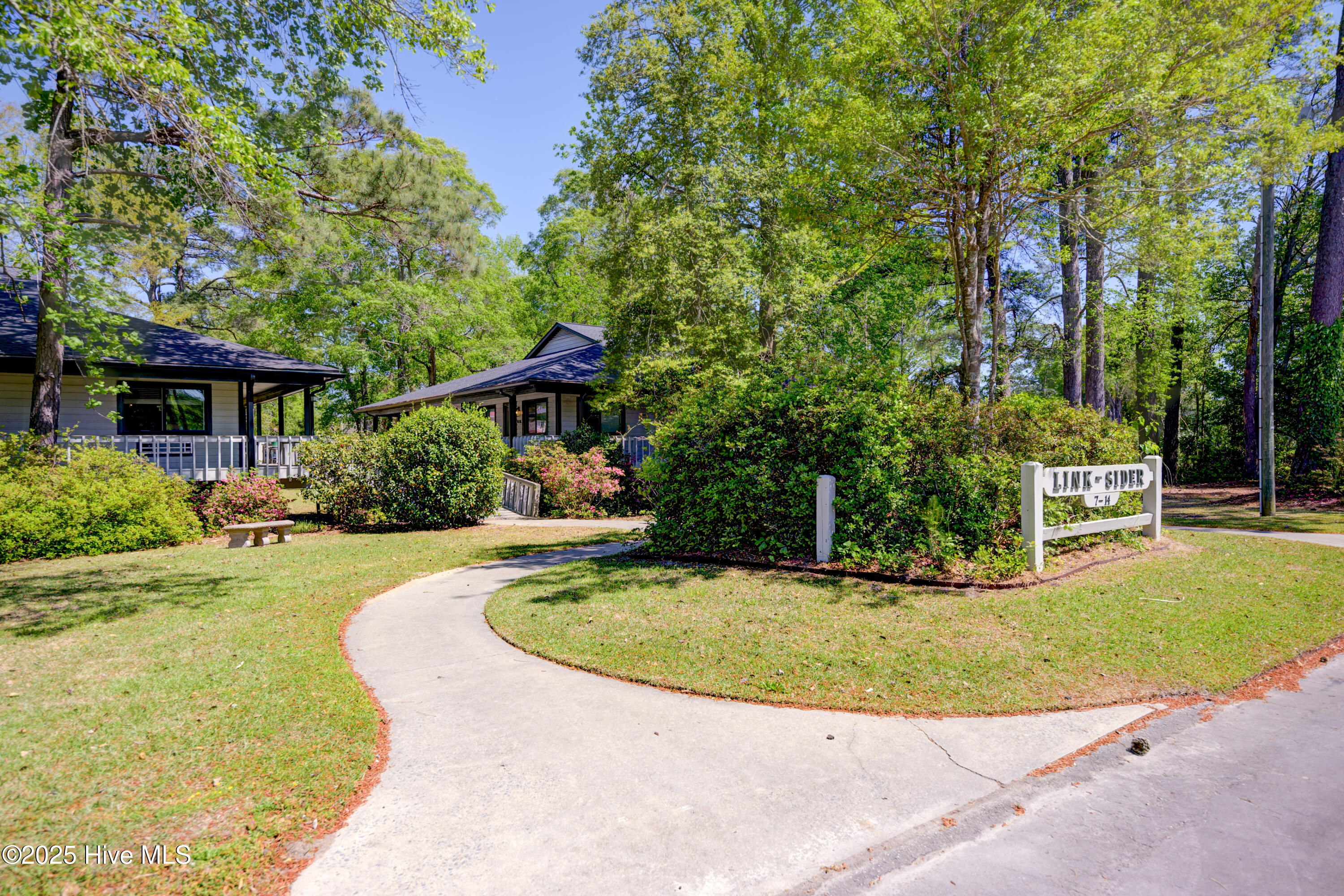 7 Linksiders Road, Unit 7 New Bern, NC 28562 - Photo 8 of 26 04-14_Linksiders_Dr-38