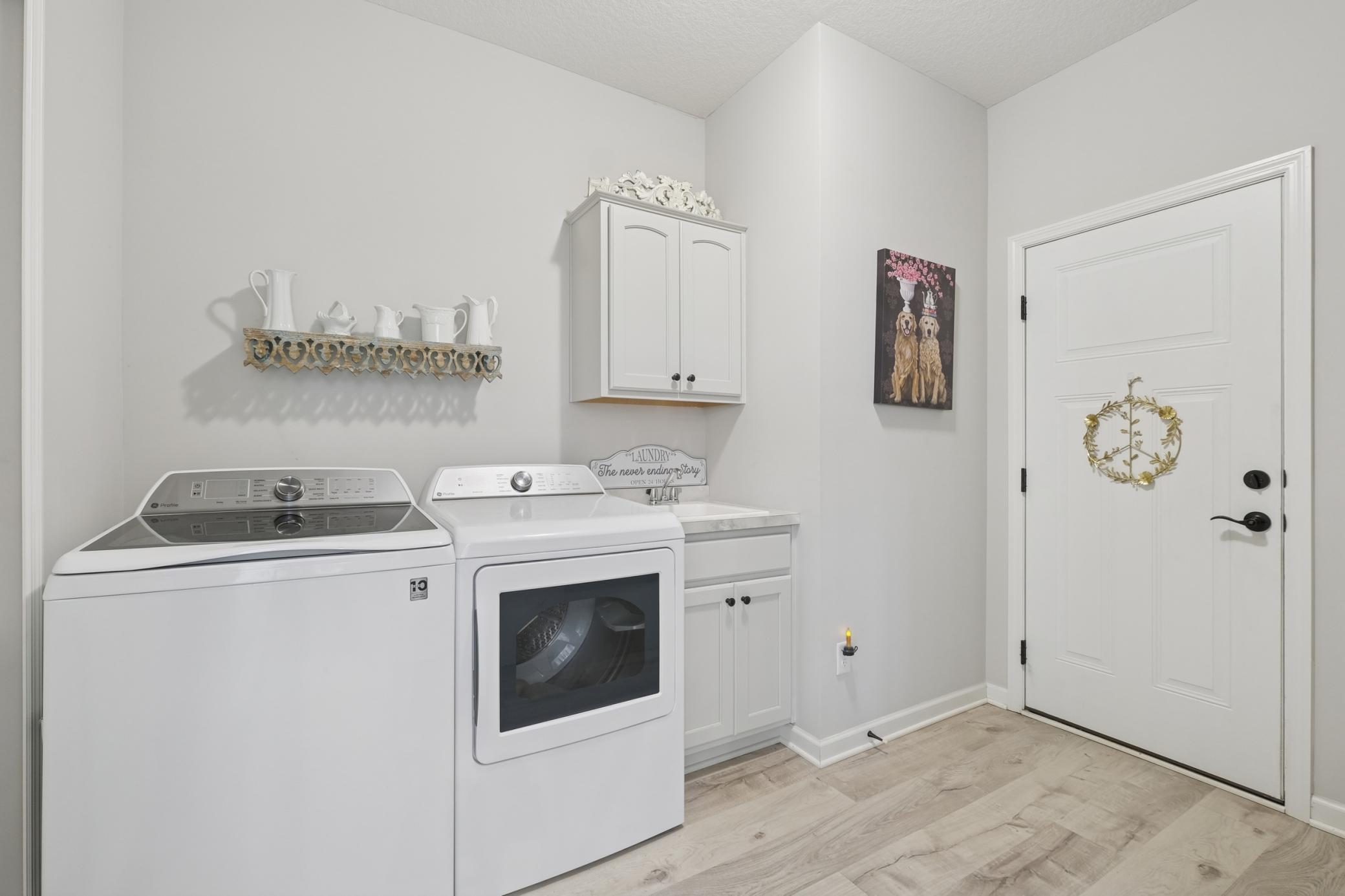 6737 Bellflower Drive Excelsior, MN 55331 - Photo 14 of 31