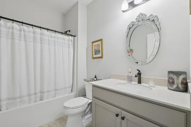 $549,900 | 6737 Bellflower Drive, Excelsior, MN 55331