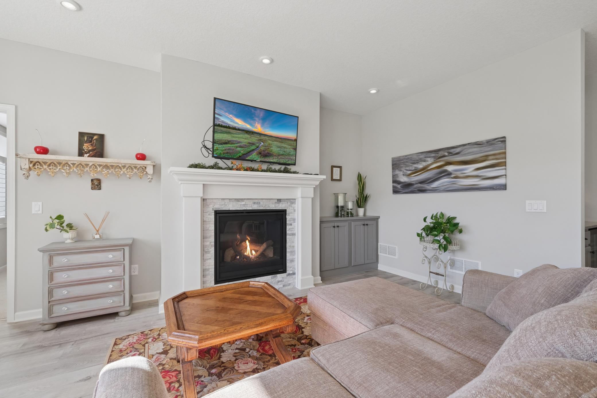 6737 Bellflower Drive Excelsior, MN 55331 - Photo 5 of 31