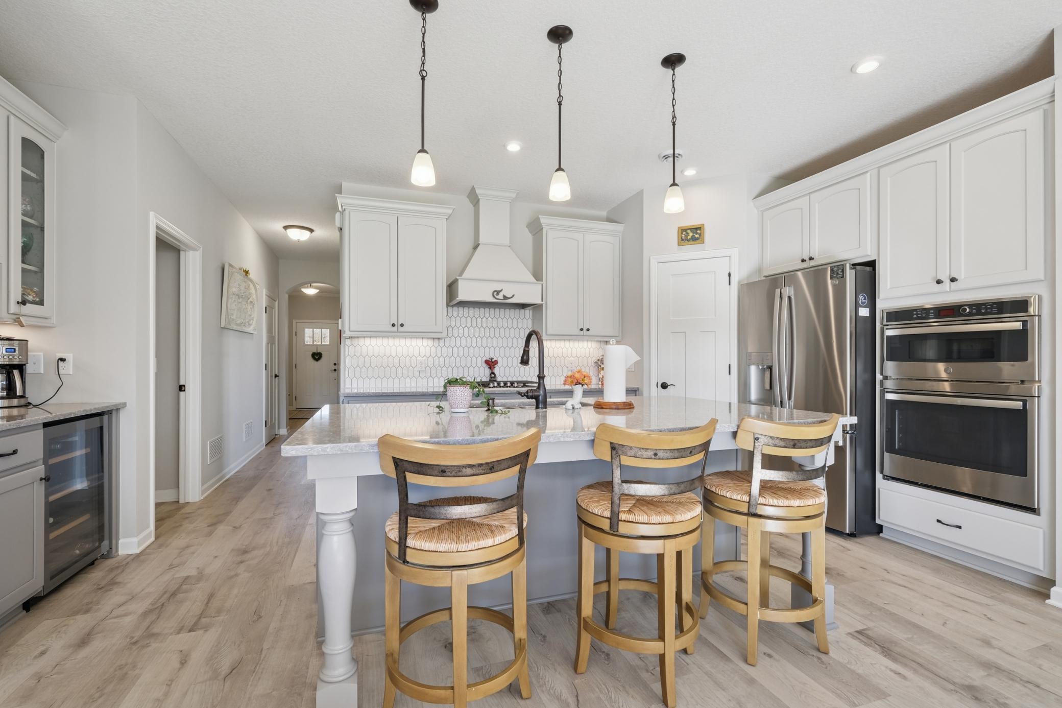 6737 Bellflower Drive Excelsior, MN 55331 - Photo 10 of 31