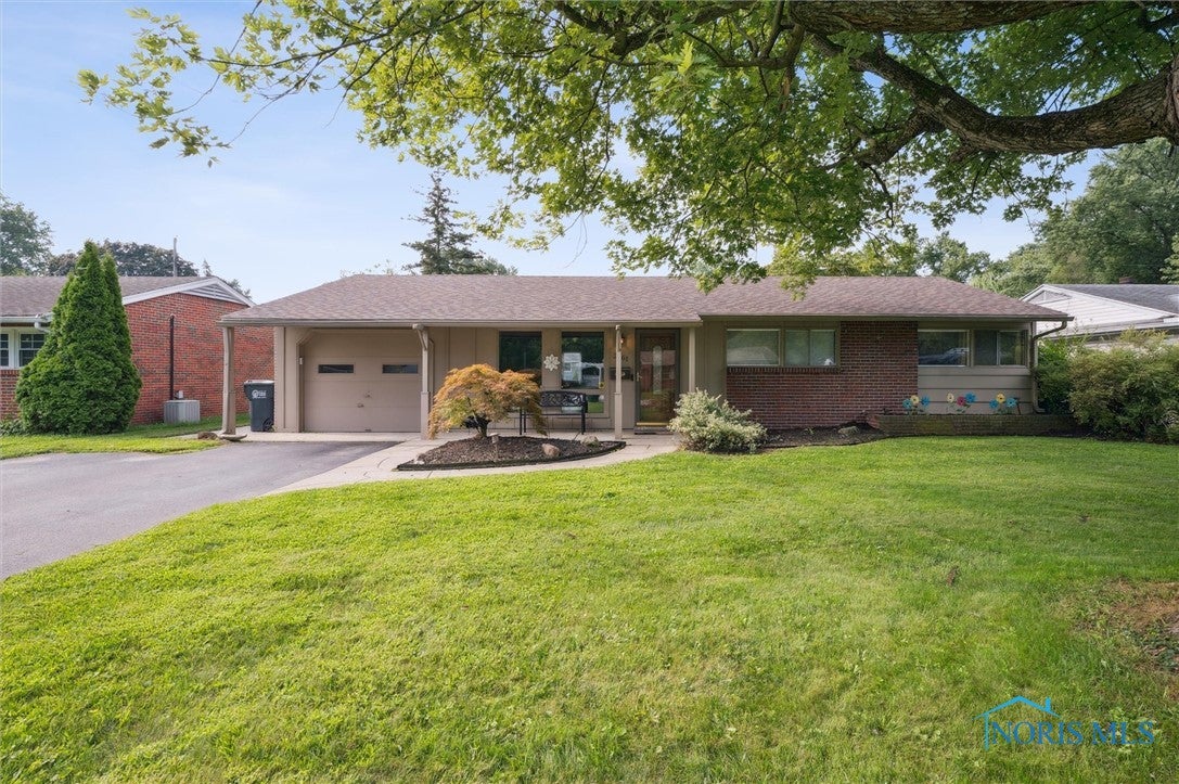 3161 Gracewood Road Toledo, OH 43613 - Photo 1 of 39 Gallery Image 1