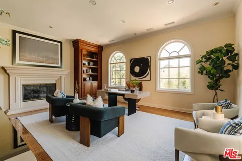 $4,295,000 | 16799 Monte Hermoso Drive, Pacific Palisades, CA 90272