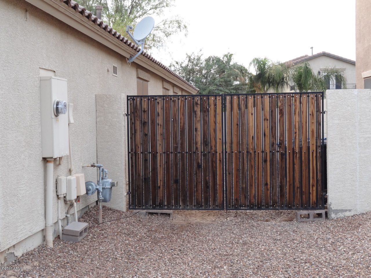 4094 East Rustler Way Gilbert, AZ 85297 - Photo 17 of 19 18
