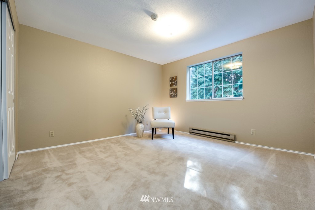 8653 Avondale Road Northeast, Unit B203 Redmond, WA 98052 - Photo 21 of 25 Gallery Image 21