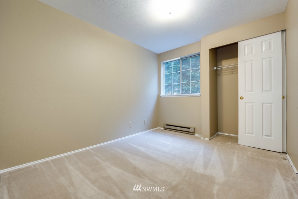 8653 Avondale Road Northeast, Unit B203 Redmond, WA 98052 - Photo 24 of 25 Gallery Image 24
