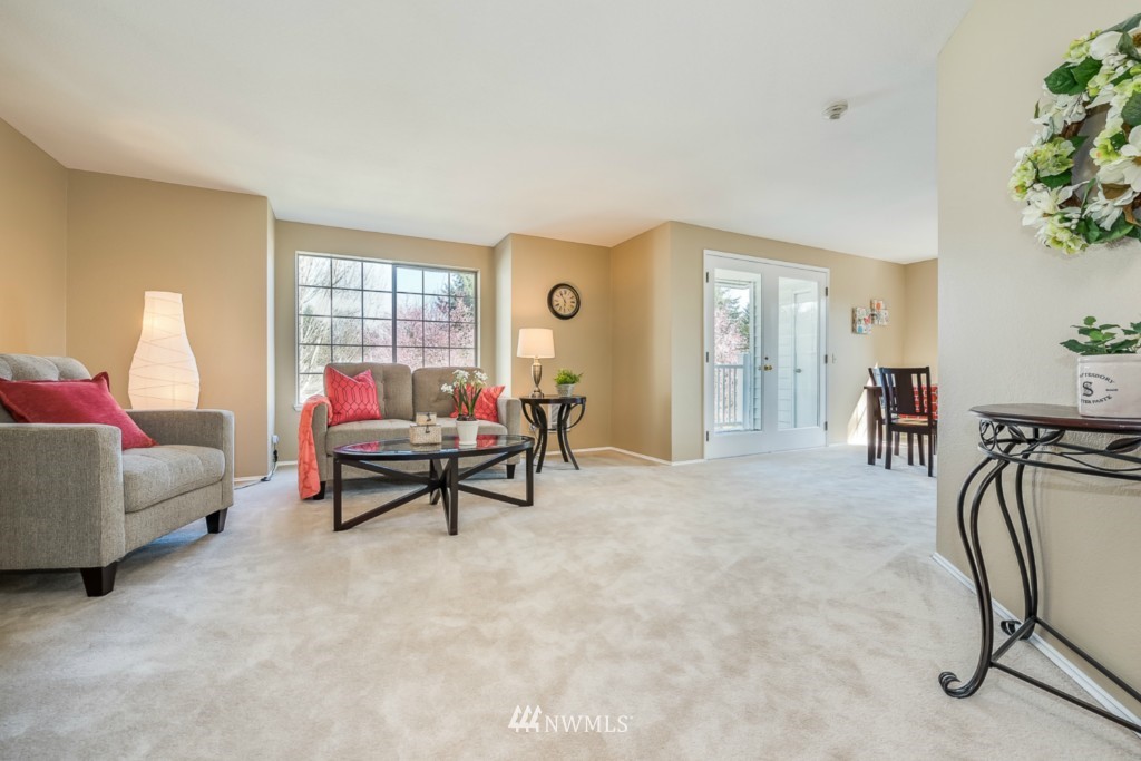 8653 Avondale Road Northeast, Unit B203 Redmond, WA 98052 - Photo 9 of 25 Gallery Image 9