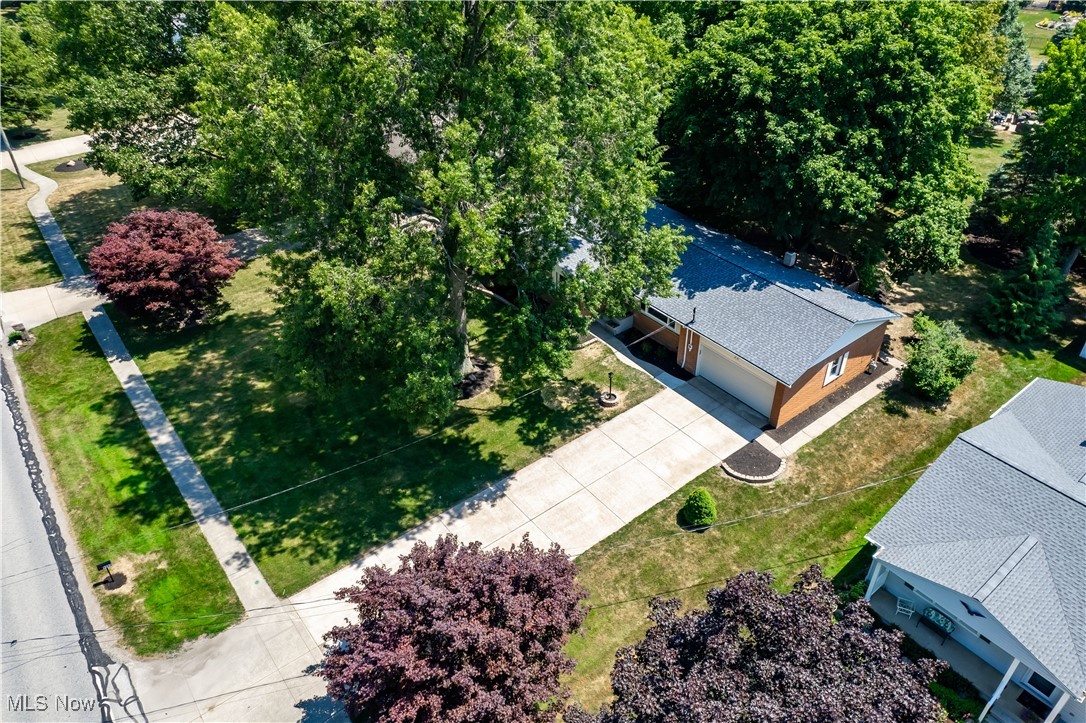 4065 Stoney Ridge Road Avon, OH 44011 - Photo 2 of 32