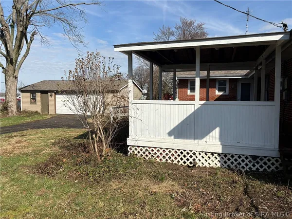 $274,900 | 2309 Taylor Street, Madison, IN 47250