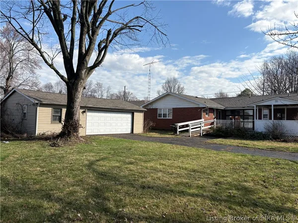 $274,900 | 2309 Taylor Street, Madison, IN 47250