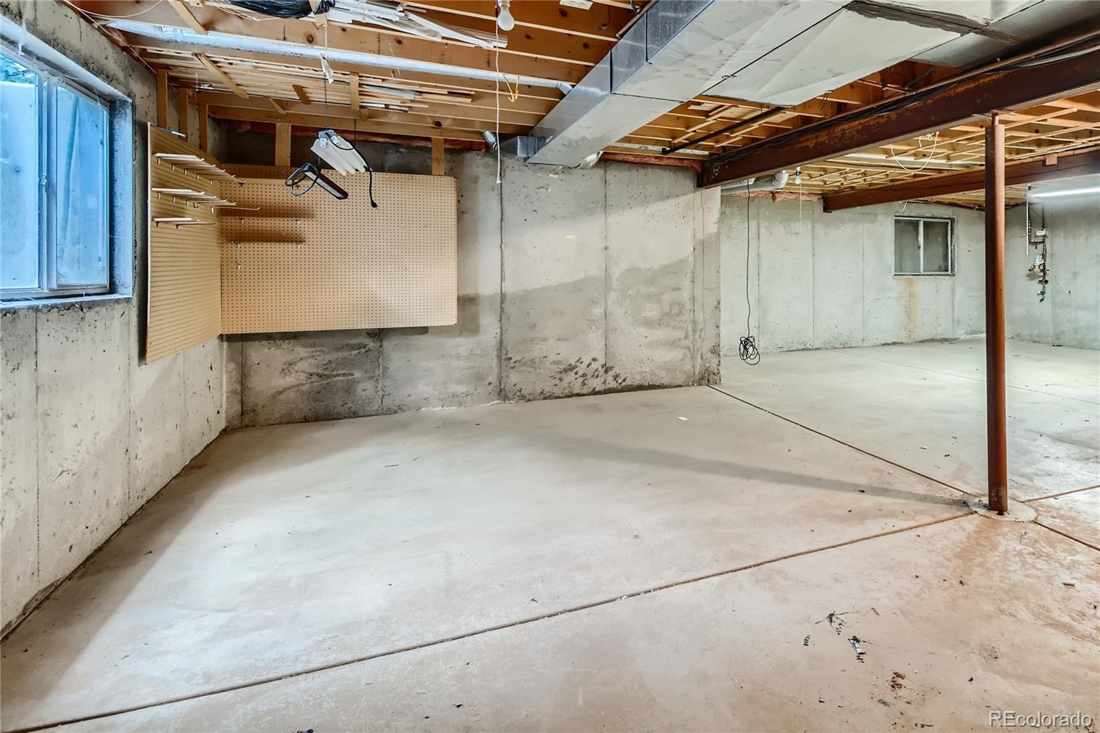 7 Red Maple Place Littleton, CO 80127 - Photo 23 of 28 a view of a garage