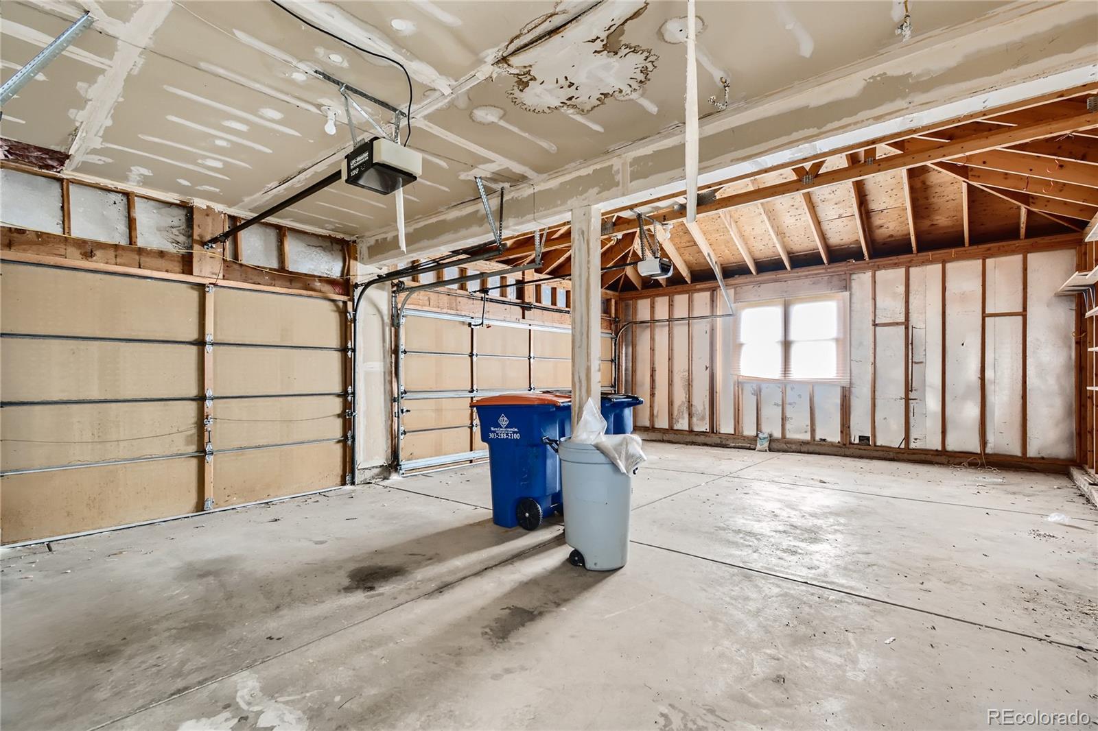 7 Red Maple Place Littleton, CO 80127 - Photo 24 of 28 a view of a garage