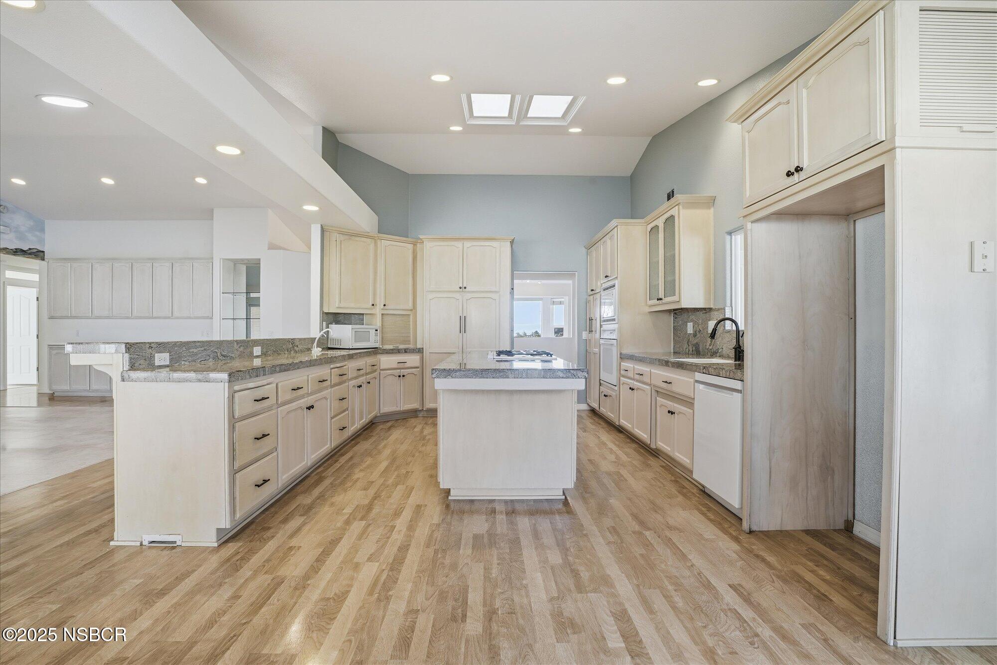 5134 Olive Hill Road Santa Maria, CA 93455 - Photo 12 of 43 KITCHEN