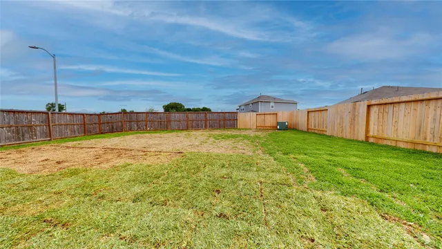 $2,200 | 23422 Honey Spade Road, Hockley, TX 77447