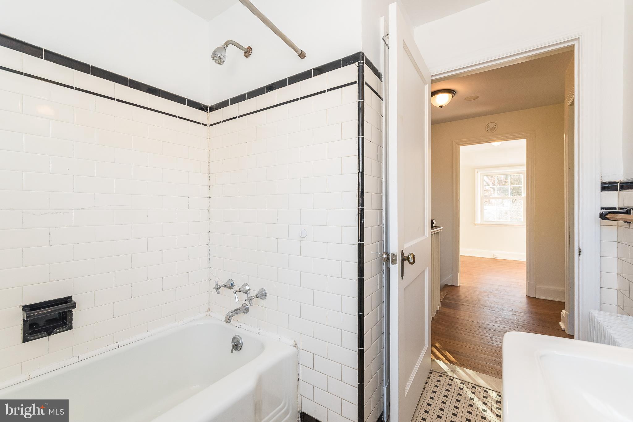 605 Cedarcroft Road Baltimore, MD 21212 - Photo 30 of 63 Black & white tile