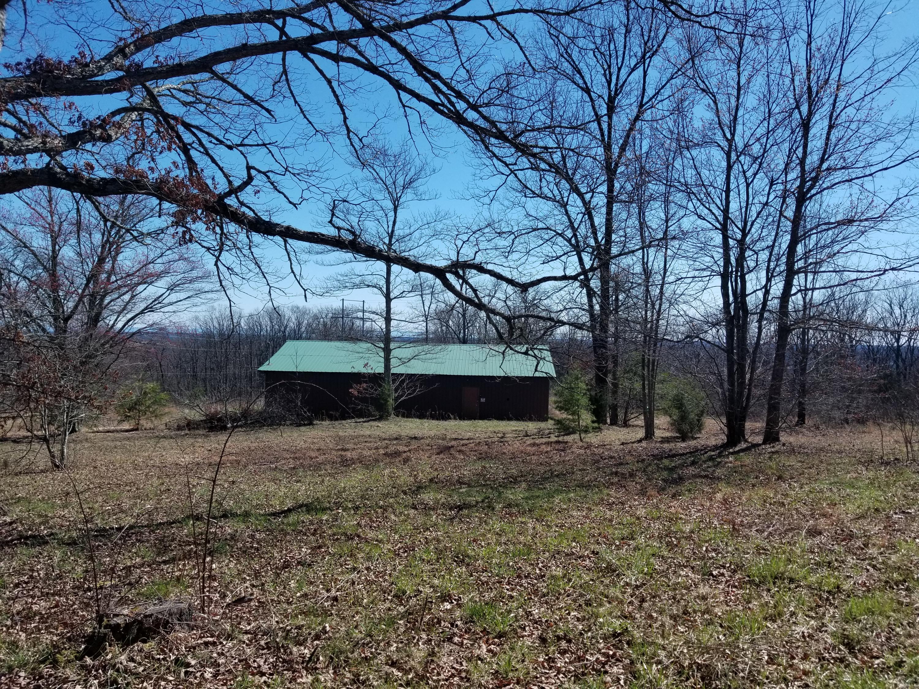 1418 Raccoon Ridge Road Spring City, TN 37381 - Photo 21 of 26 property & barn