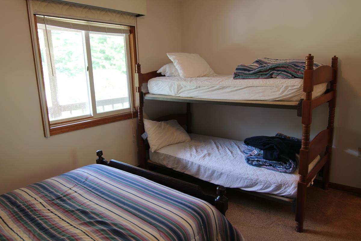 5 Robin Road, Unit 8 Lincoln, NH 03251 - Photo 16 of 22 Gallery Image 16