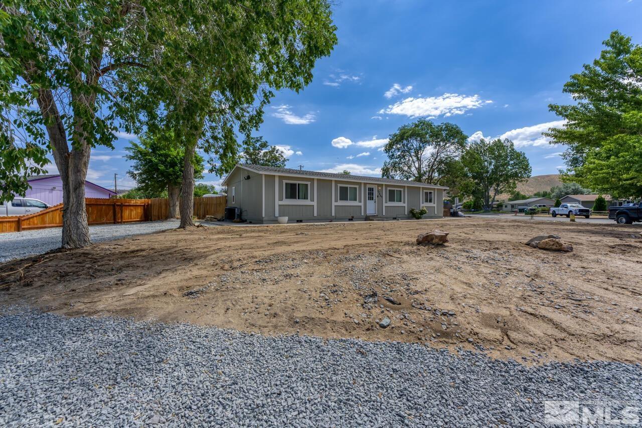 17425 Whippoorwill Lane Reno, NV 89508 - Photo 3 of 38 Photo 3