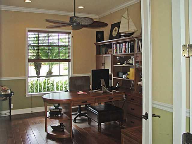 4190 Southwest Rivers End Way Palm City, FL 34990 - Photo 10 of 22 Gallery Image 10