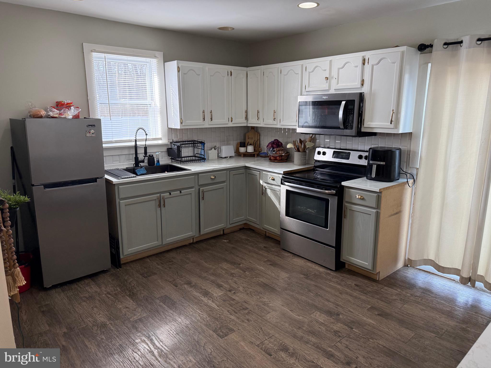 30 Overington Avenue Clementon, NJ 08021 - Photo 7 of 8