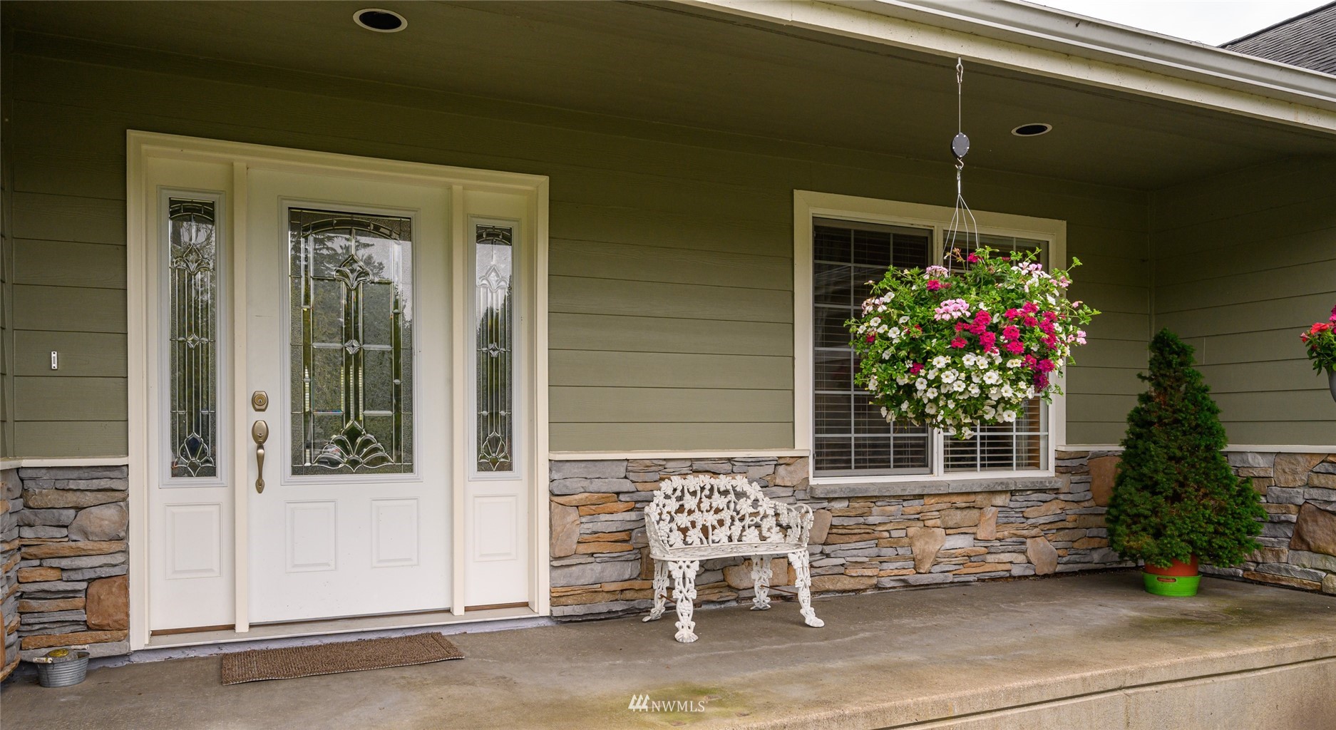 5357 Salish Road Blaine, WA 98230 - Photo 3 of 30 Gallery Image 3