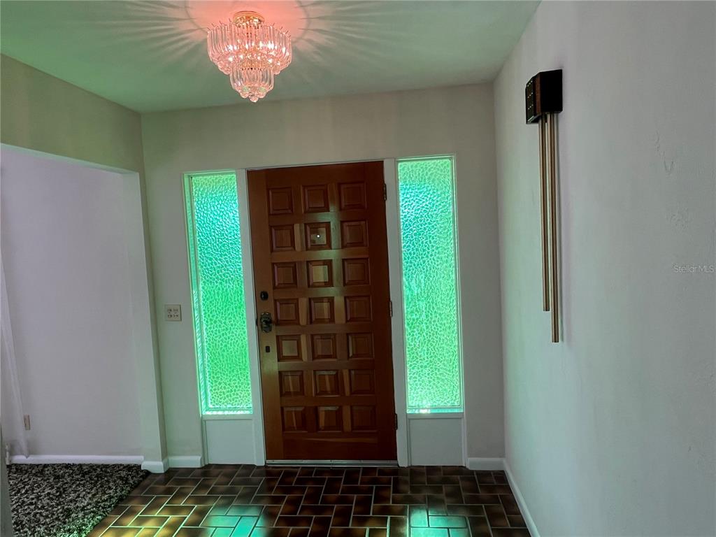 520 8th Street South Dundee, FL 33838 - Photo 3 of 16