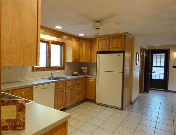 88 Catamount Road Tewksbury, MA 01876 - Photo 5 of 21 Gallery Image 5