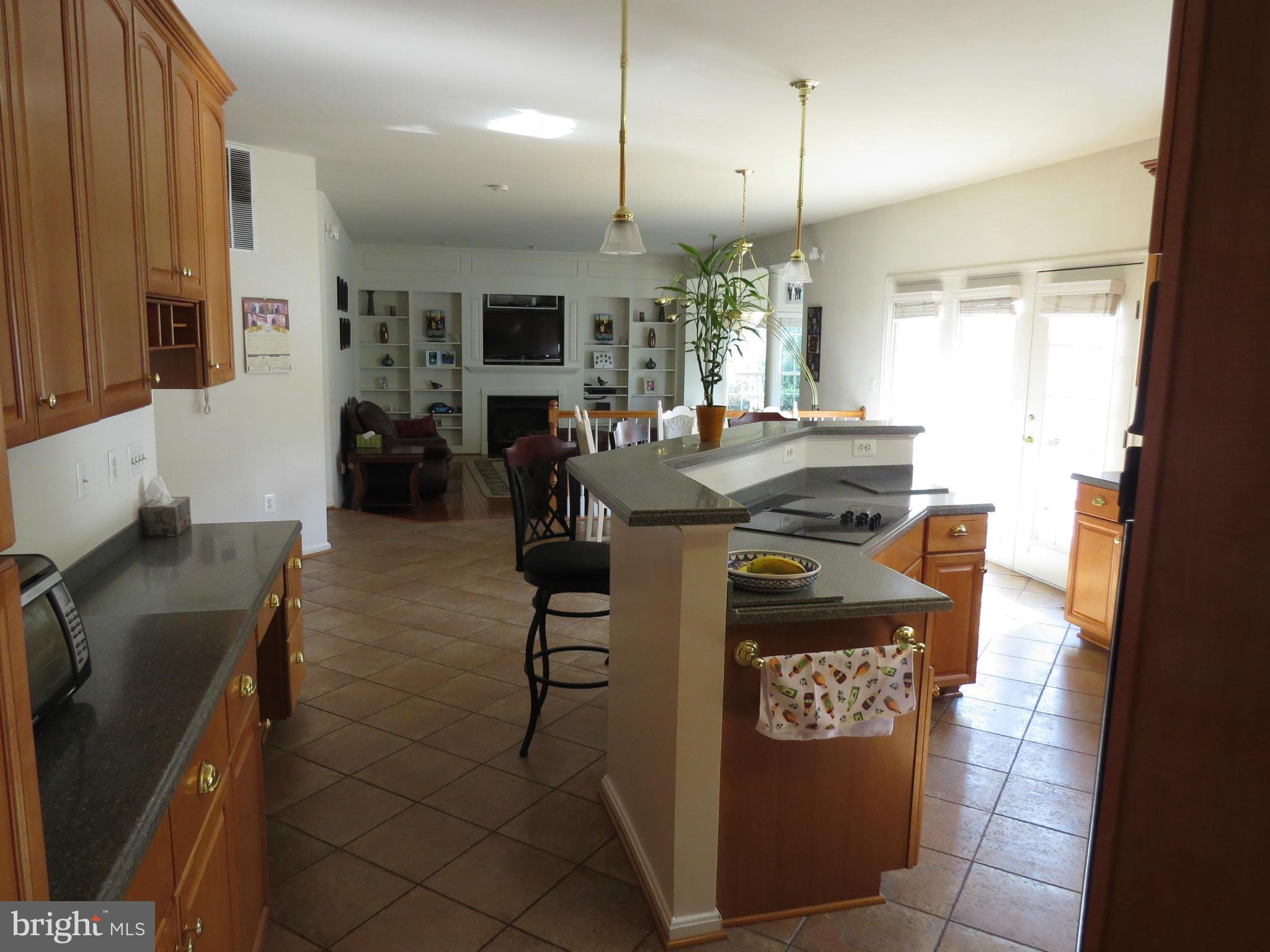3816 Chantilly Road Chantilly, VA 20151 - Photo 10 of 30 Kitchen