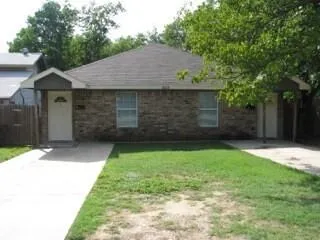 $1,525 | 3103 North Crump Street, Fort Worth, TX 76106