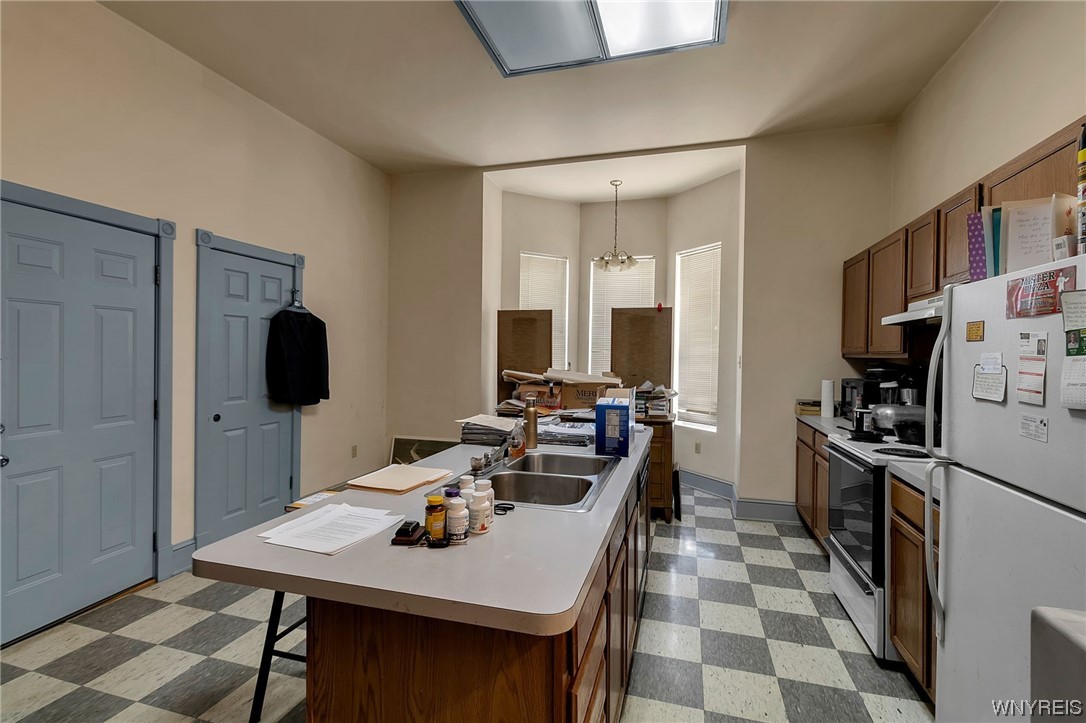 92 Johnson Park Buffalo, NY 14201 - Photo 19 of 26